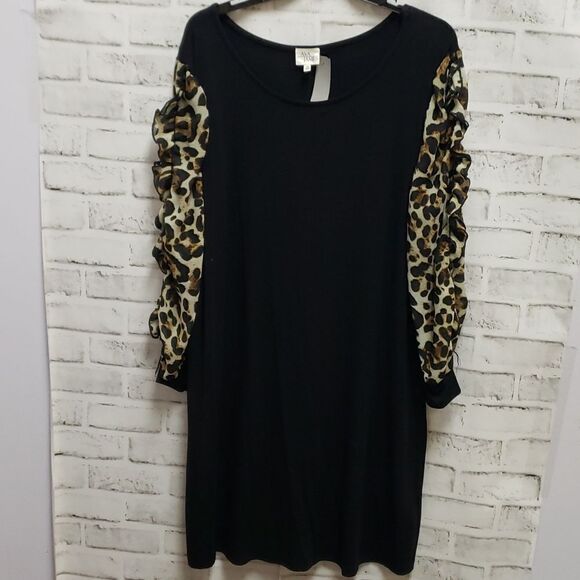 Ava james dress  - Picture 1 of 3